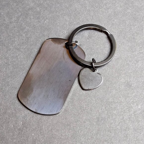 Inspirational Stainless Steel Keychain Heart Charm & Gratitude Quote Gift Idea - Picture 3 of 5